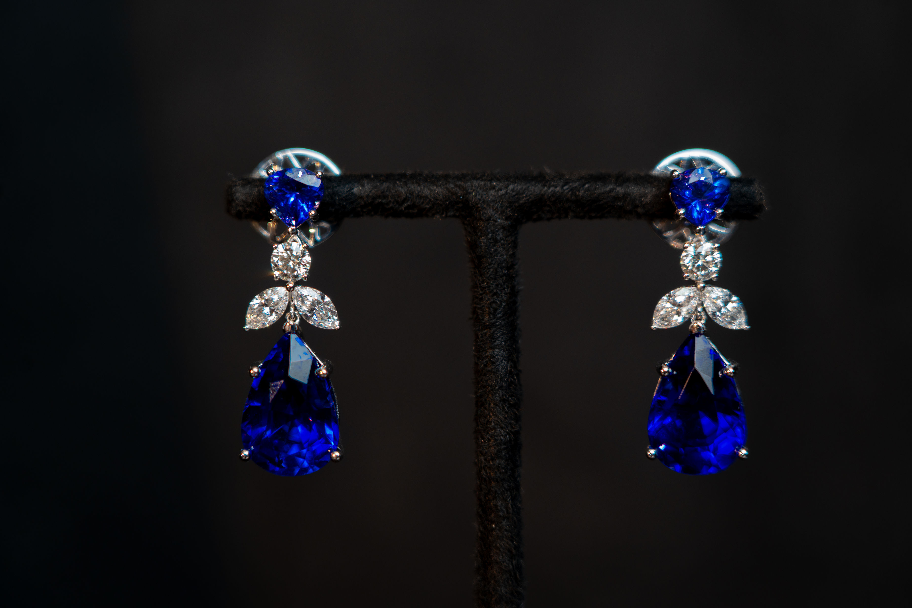 Tanzanite Éclat Diamond Earrings