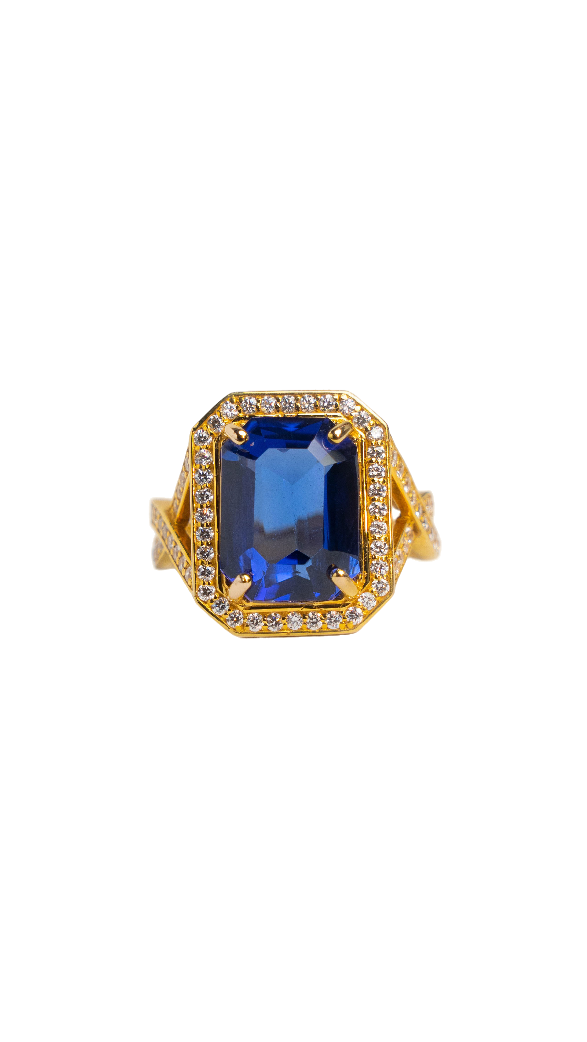 Tanzanite Gold Ring